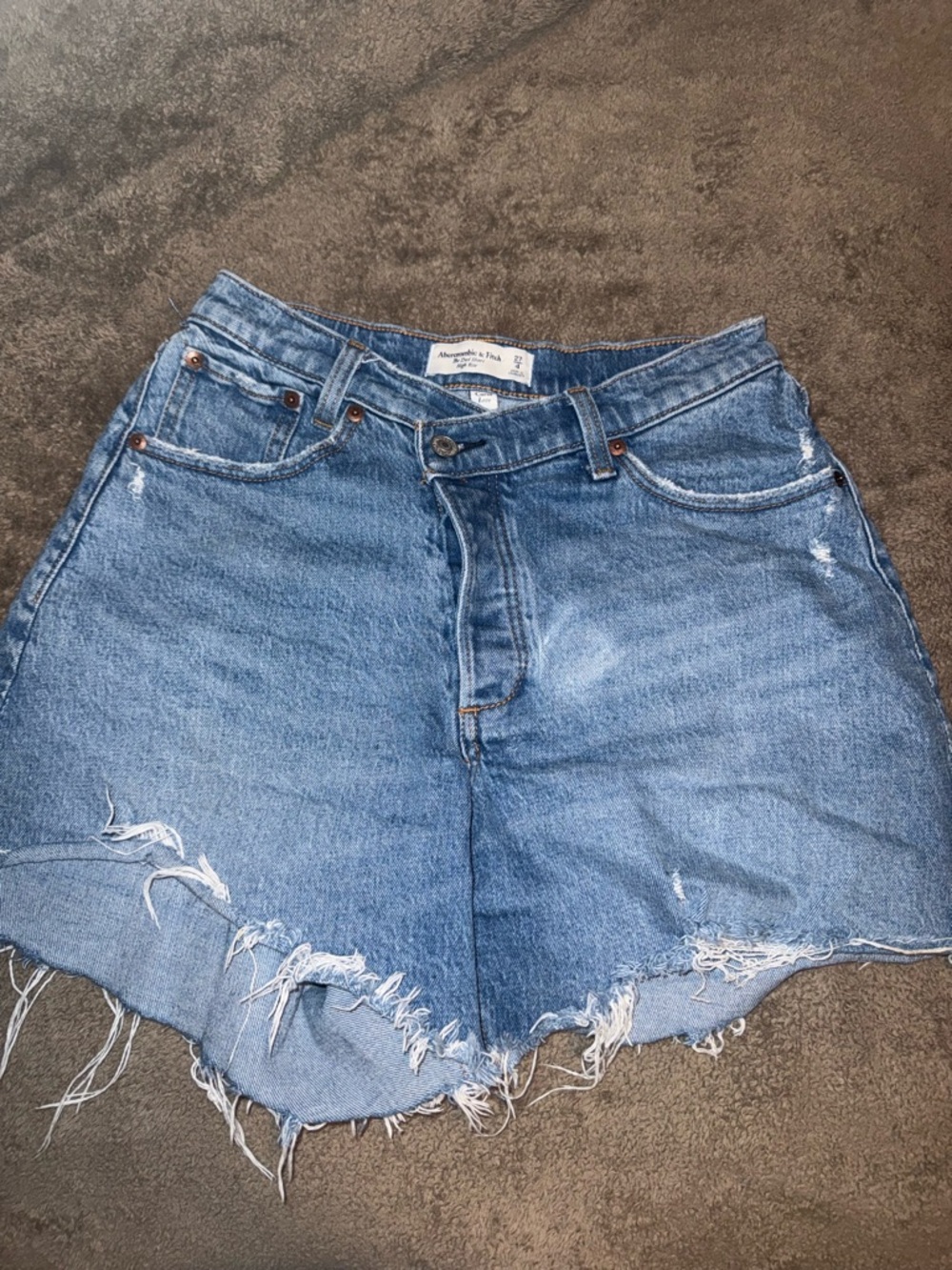 Abercrombie and Fitch High-ride dad short Denim size 27/4 blue curve love